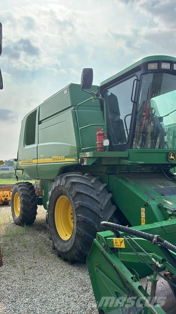 John Deere 9580 WTS Зернозбиральні комбайни
