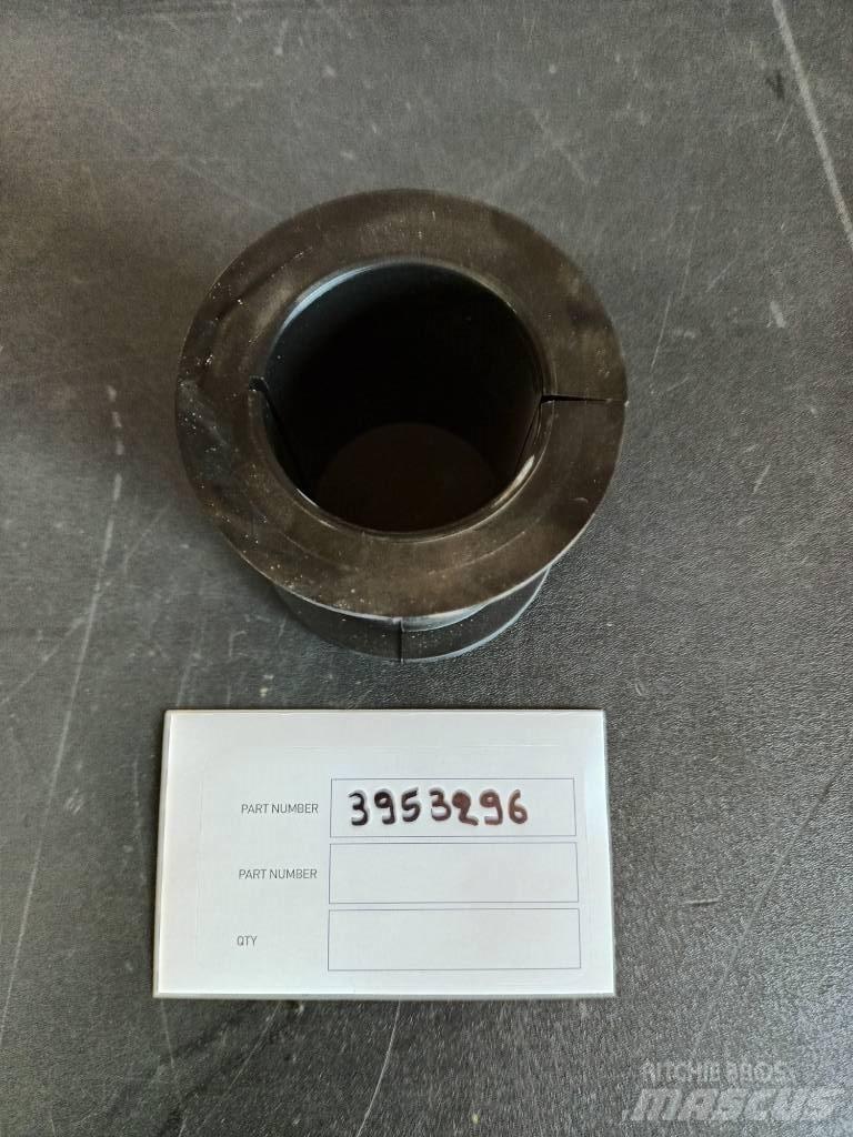 Volvo RUBBER 3953296 Двигуни