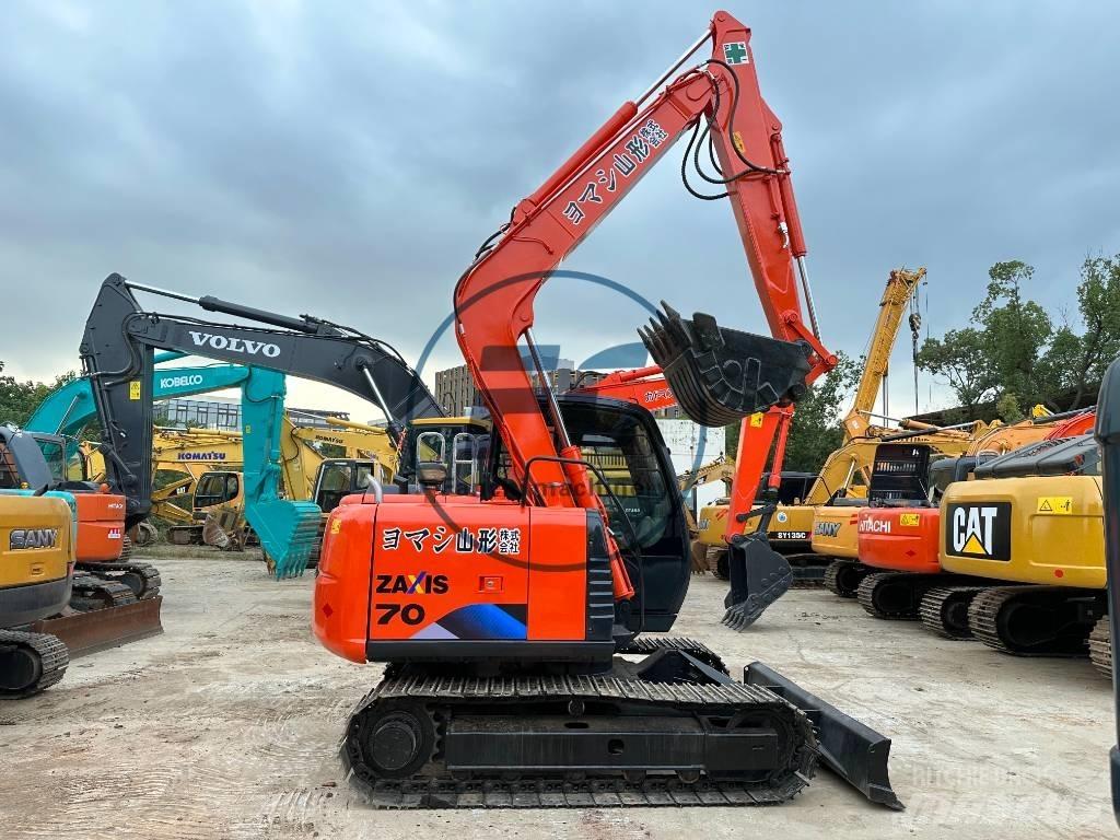 Hitachi ZX 70 Міні-екскаватори < 7т