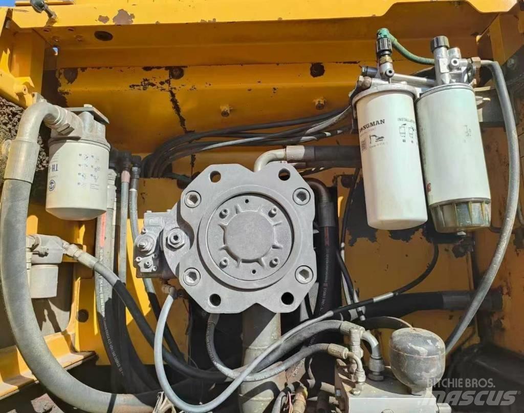 Volvo EC 360 Гусеничні екскаватори