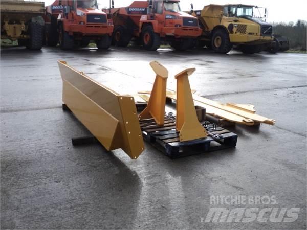 Volvo A25 to A40 Зчленовані самоскиди