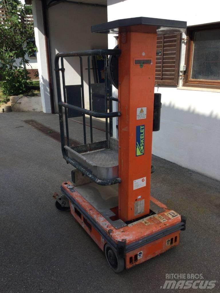 JLG Ecolift 50 Вертикальні щоглові підйомники