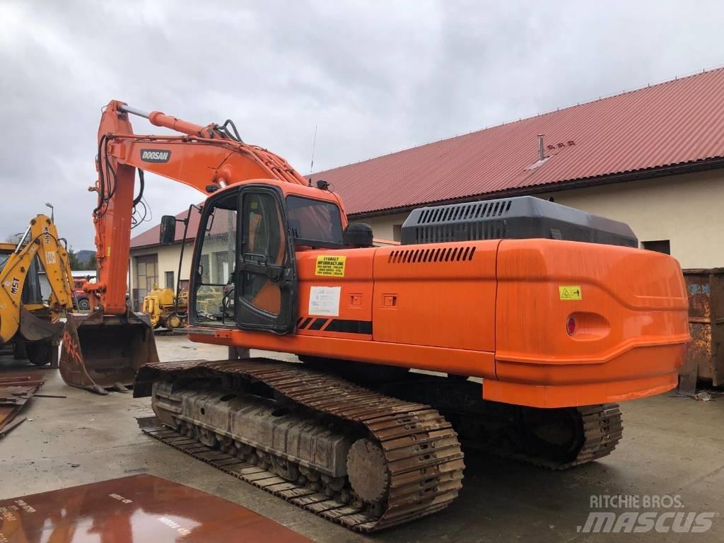 Doosan DX 340 LC Гусеничні екскаватори