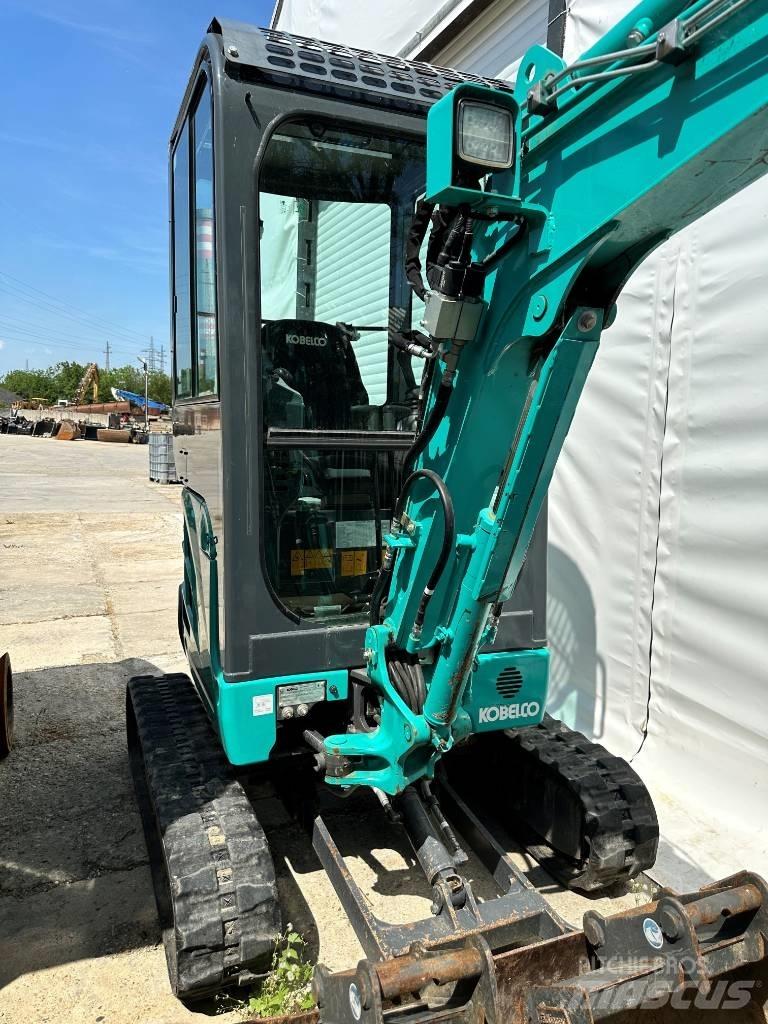 Kobelco SK17SR-3E Міні-екскаватори < 7т