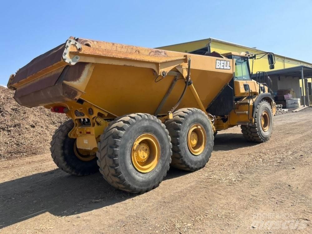 Bell B30E Зчленовані самоскиди