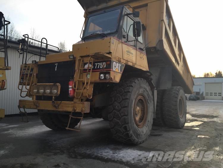 CAT 775 D Кар`єрні самоскиди