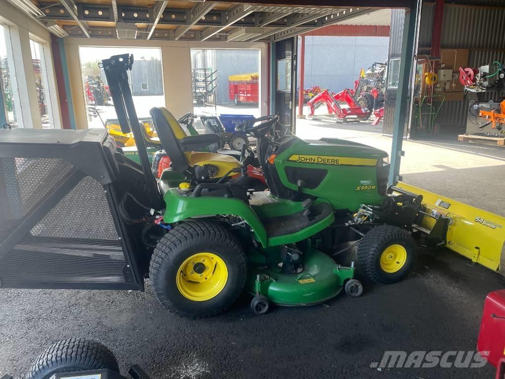 John Deere X 950 R Самохідні газонокосарки