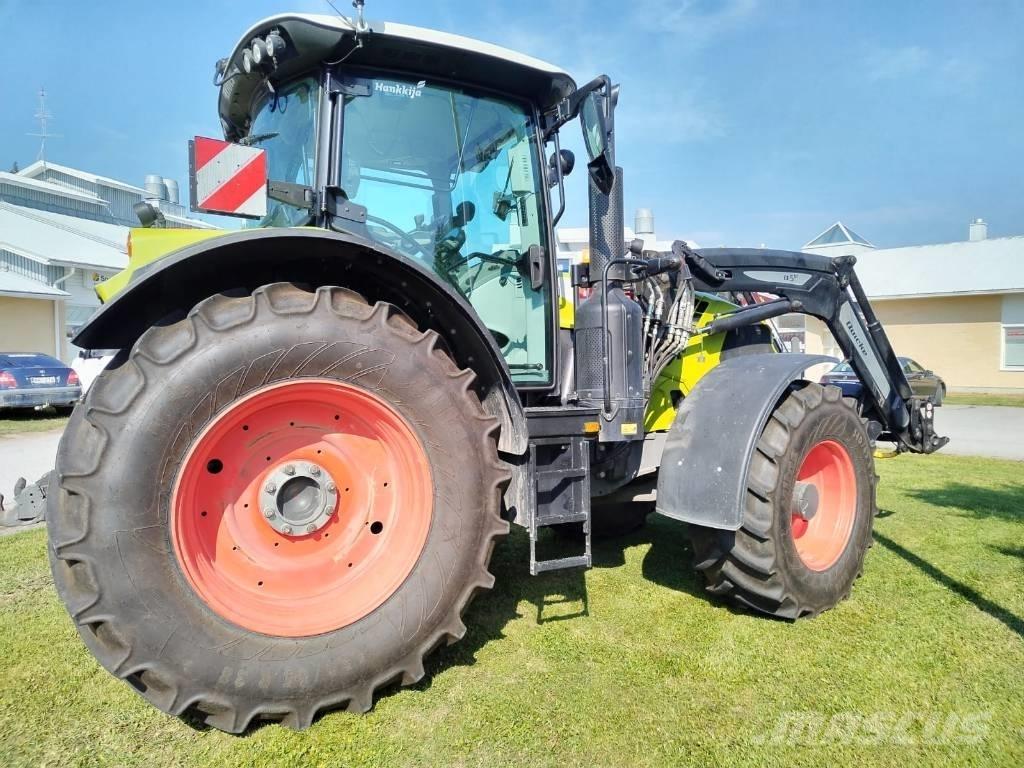 CLAAS Arion 650 Трактори