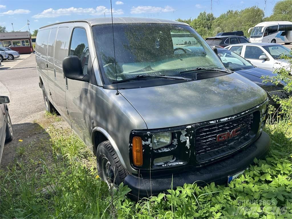 GMC SAVANA Панельні фургони