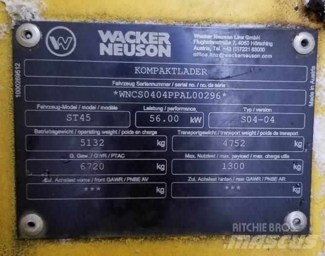 Wacker Neuson ST45 Гусеничні вантажники