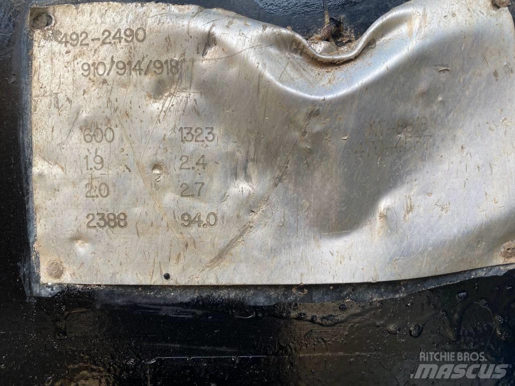 CAT 914 m Фронтальні навантажувачі