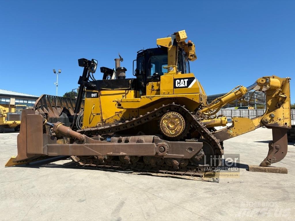 CAT D 9 T Гусеничні бульдозери
