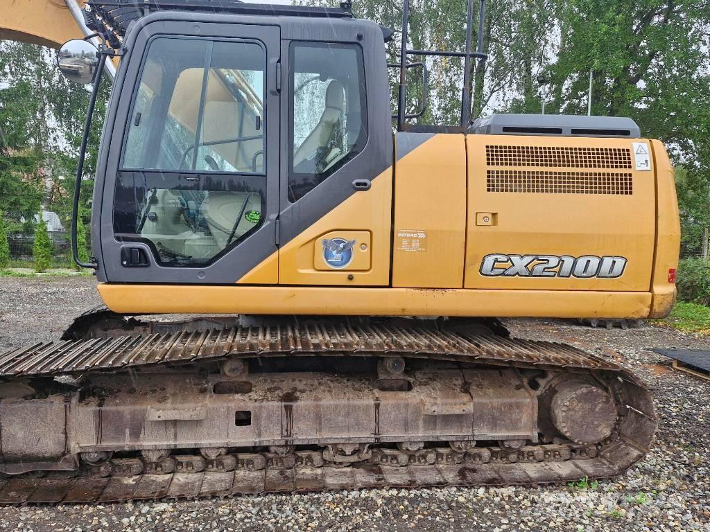 CASE CX 210 D Гусеничні екскаватори