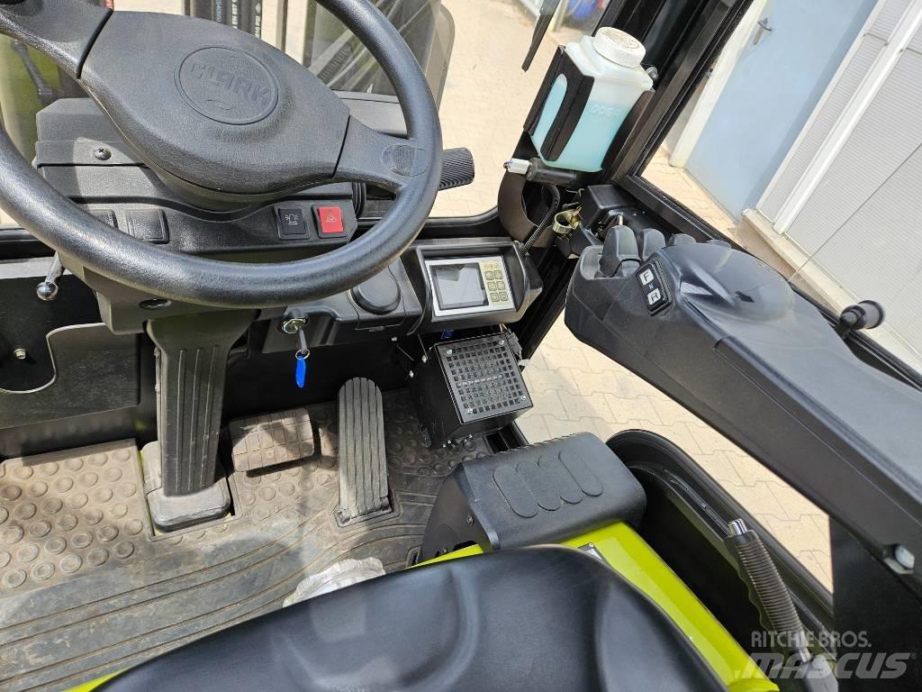 Clark GTX 18 Електронавантажувачі