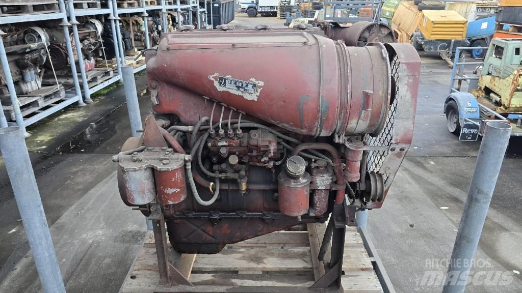 Deutz F4L514 Двигуни