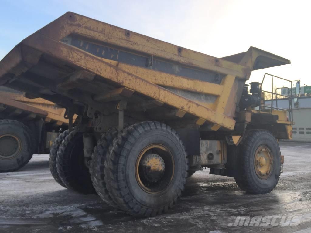 Komatsu HD 405-6 Кар`єрні самоскиди