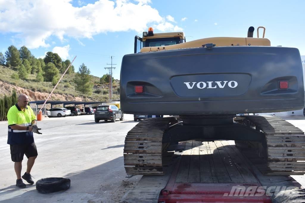 Volvo EC 240 C N L Гусеничні екскаватори