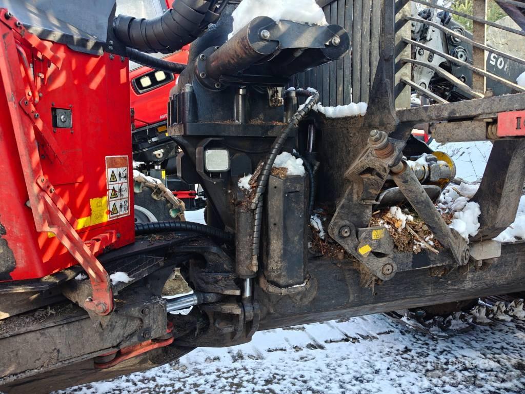 Komatsu 845 Форвардери