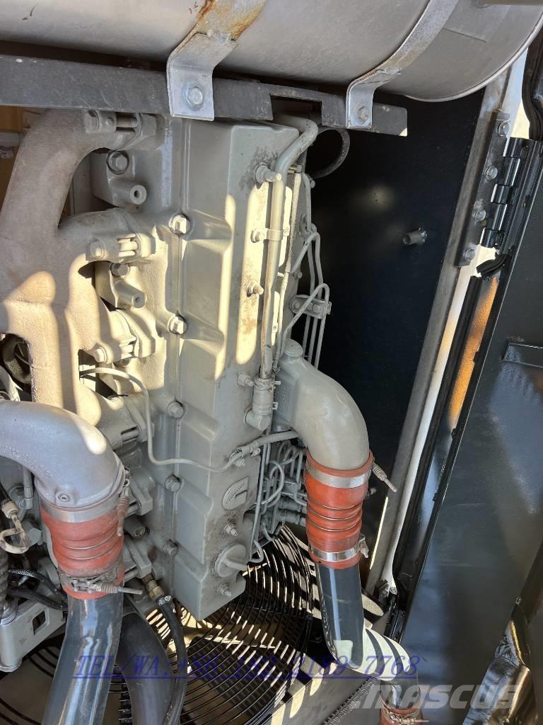 Hyundai 330LC-9S Гусеничні екскаватори