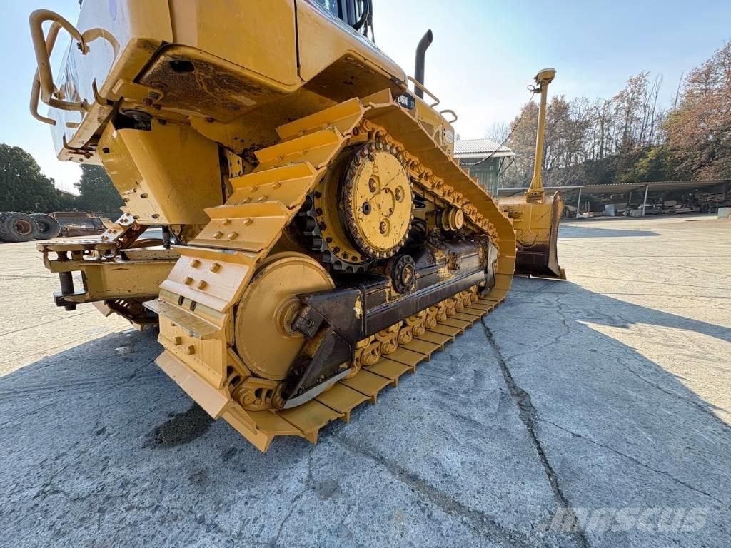 CAT D 6 N XL Гусеничні бульдозери