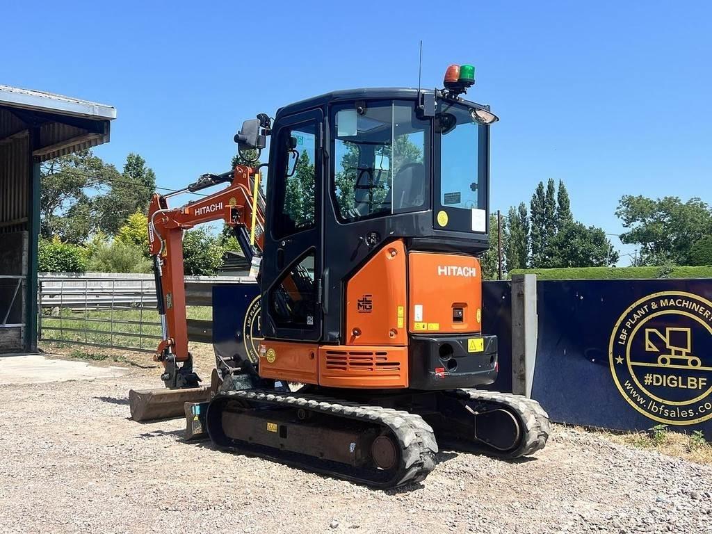 Hitachi ZX26U Спеціальні екскаватори
