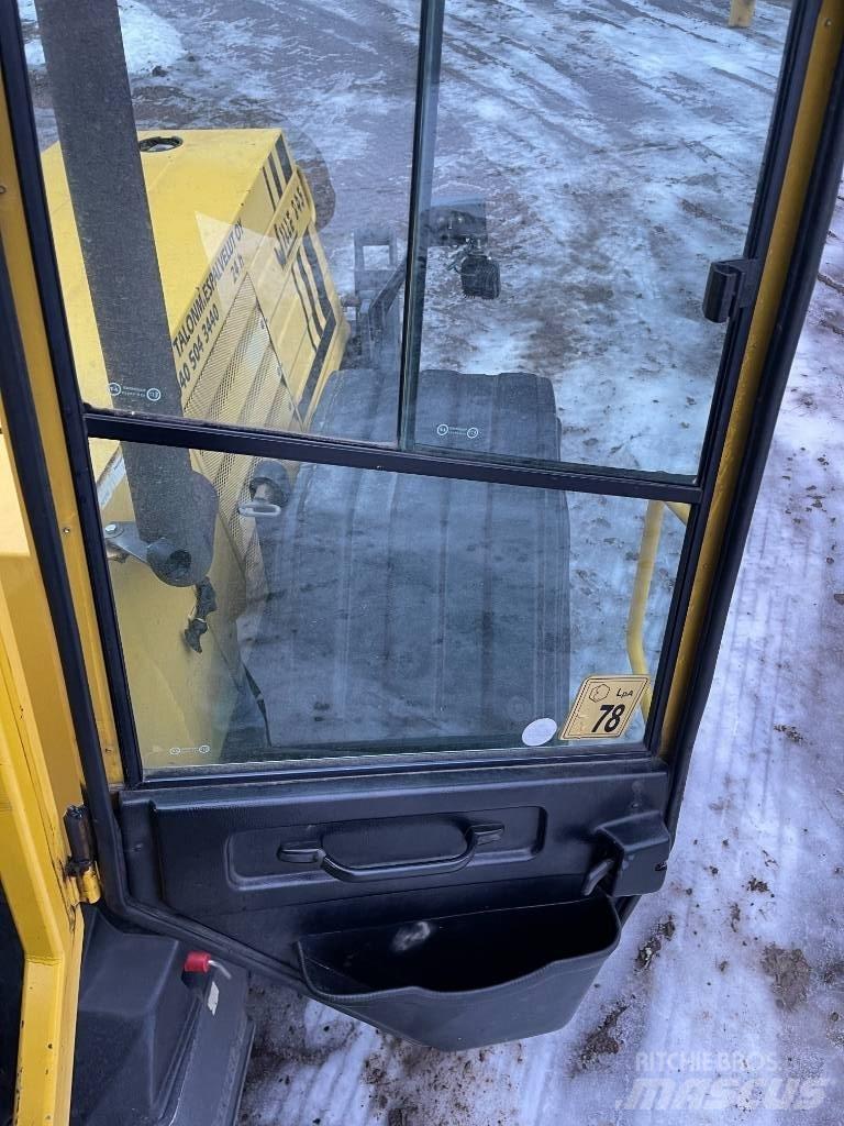 Wille 845 Трактори