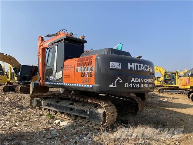 Hitachi ZX240 Гусеничні екскаватори