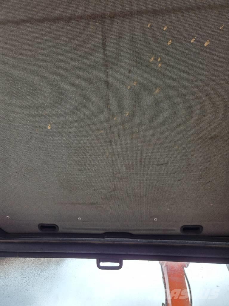 Doosan DX 480 LCA Гусеничні екскаватори