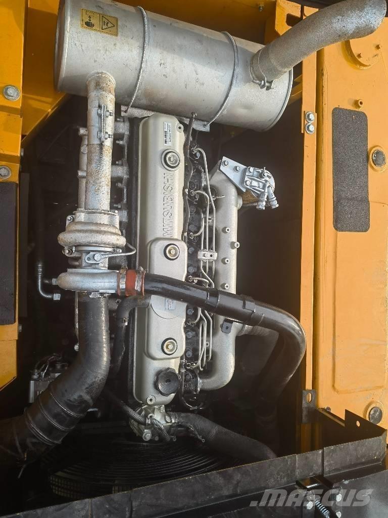 Sany SY 215 C Середні екскаватори 7т. - 12т.