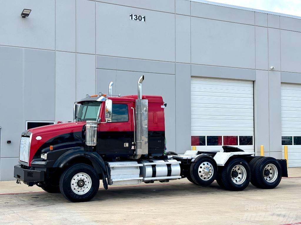Western Star 4900 Тягачі