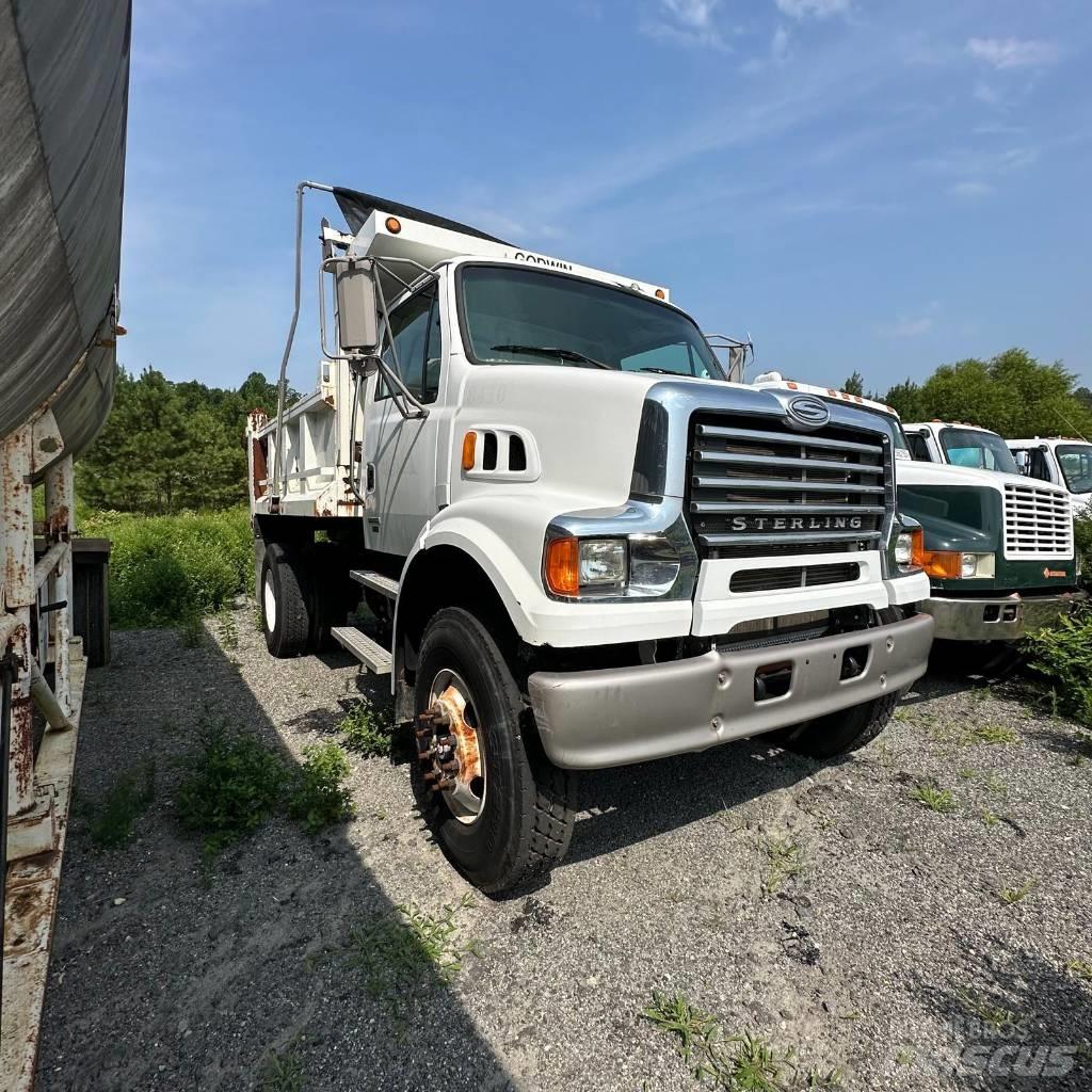 Sterling Dump Truck Самоскиди