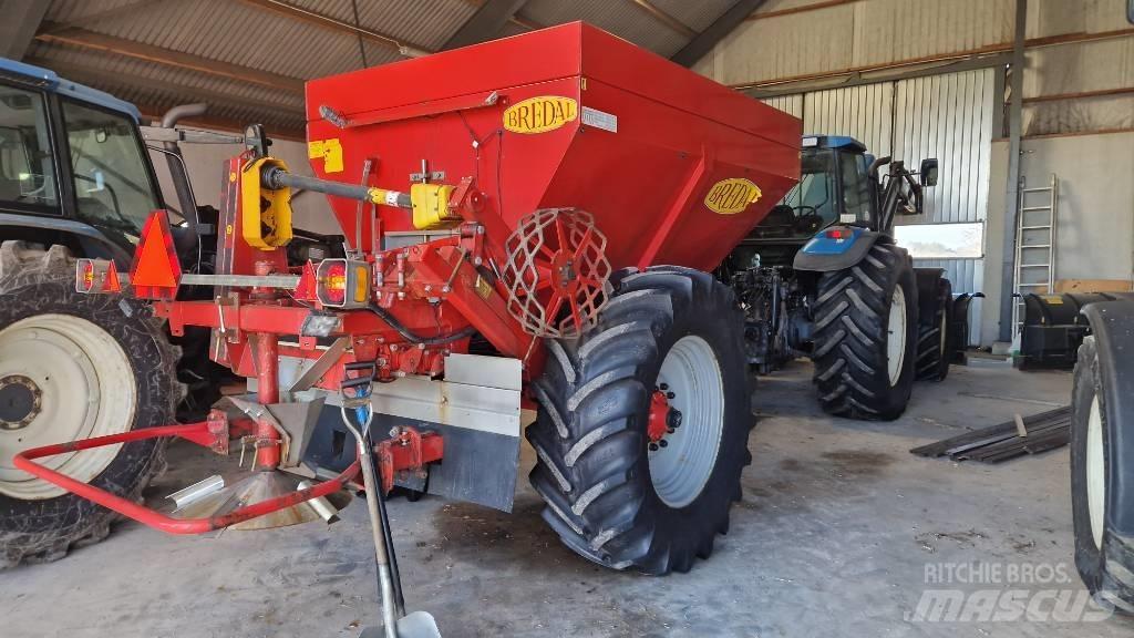 Bredal K 65 Розсіювач мінеральних добрив