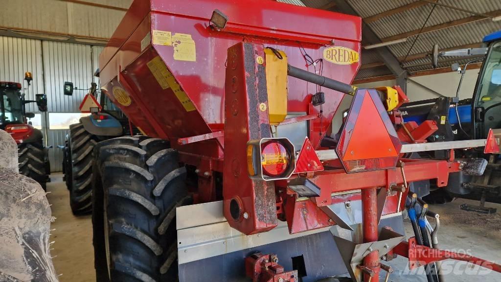 Bredal K 65 Розсіювач мінеральних добрив
