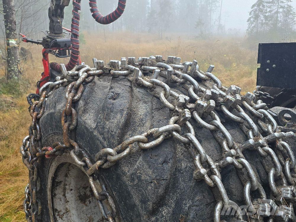 Komatsu 901 / C93 Харвестери