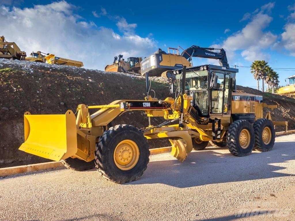 CAT 120 H VHP Грейдери