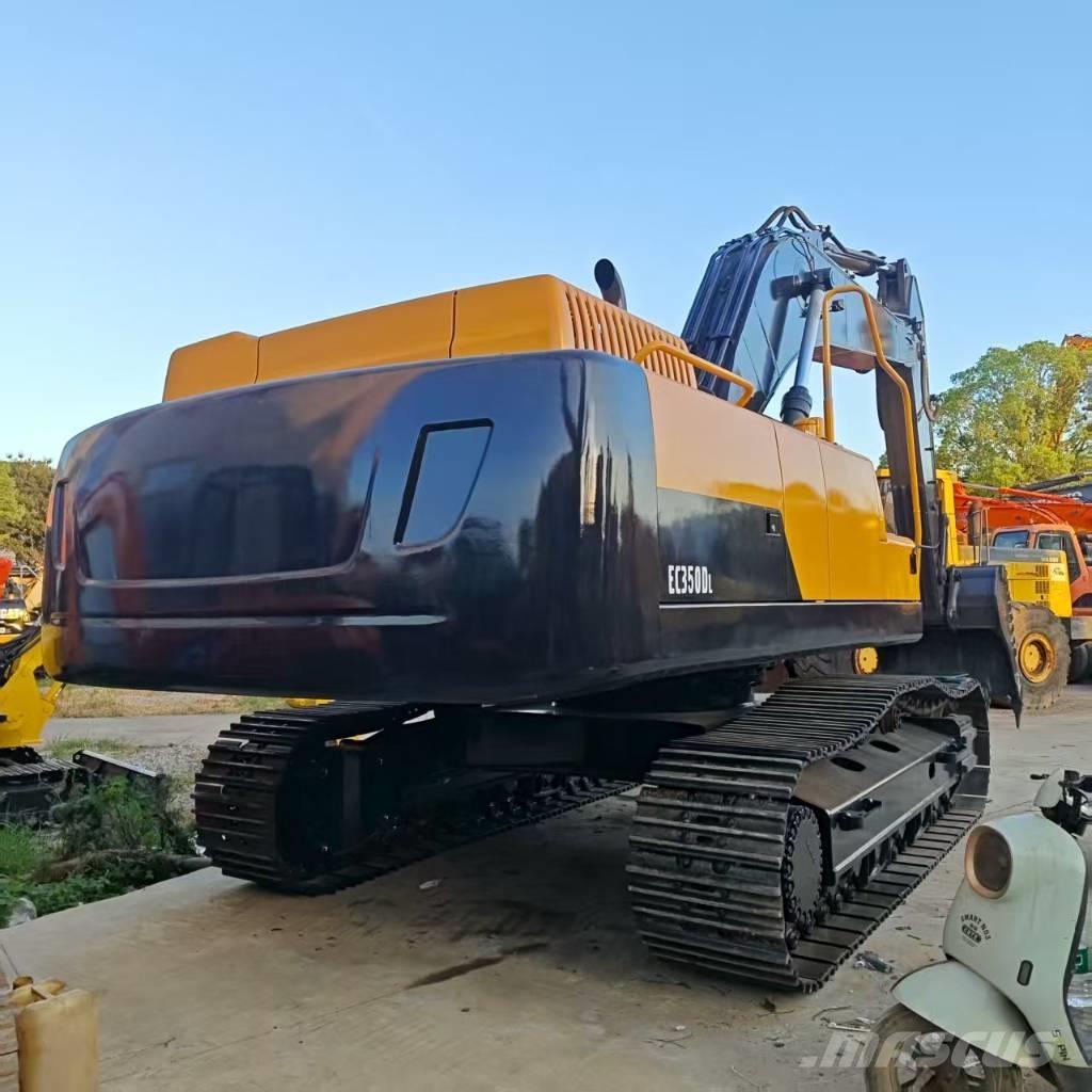 Volvo EC 380 D L Гусеничні екскаватори