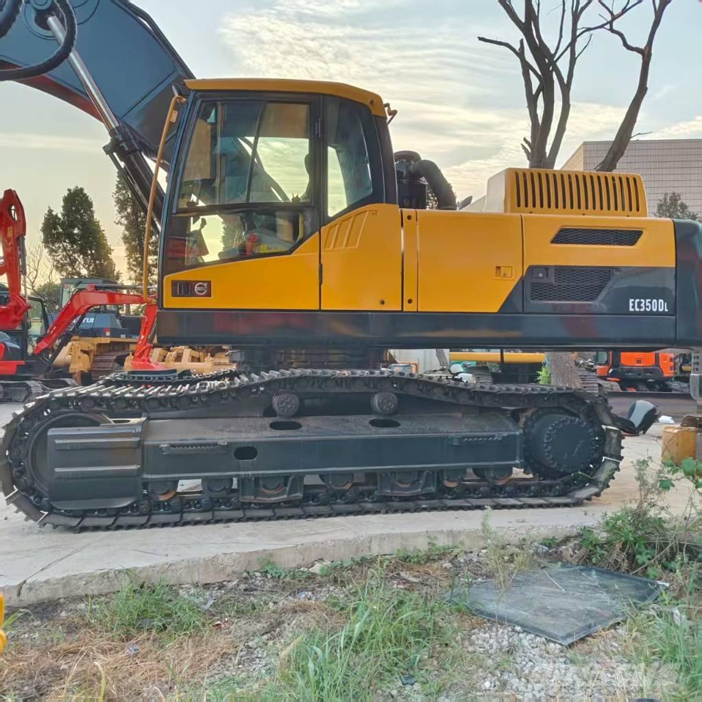 Volvo EC 380 D L Гусеничні екскаватори