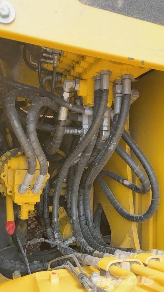 Komatsu PC 130 Середні екскаватори 7т. - 12т.