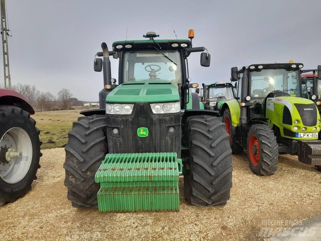 John Deere 8310 R Трактори