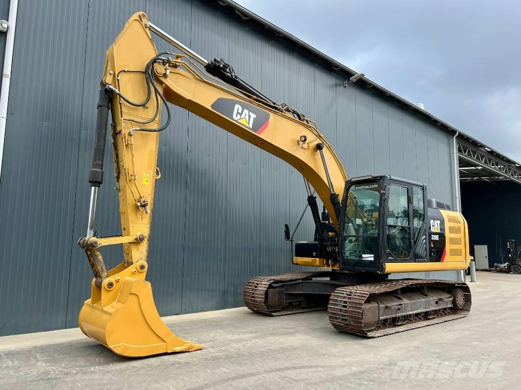 CAT 320E L Гусеничні екскаватори
