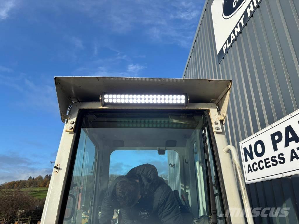 Takeuchi TB 228 Міні-екскаватори < 7т