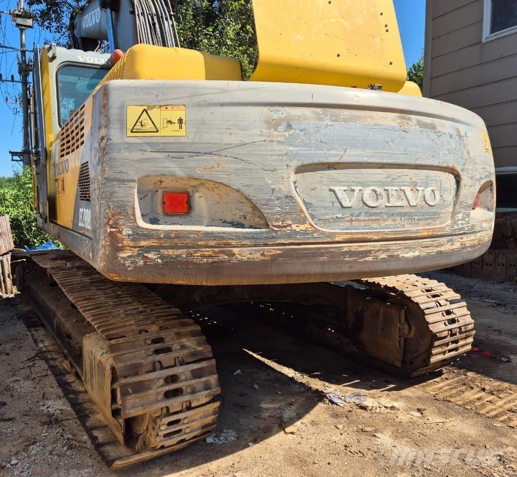 Volvo EC 290 B LC Гусеничні екскаватори