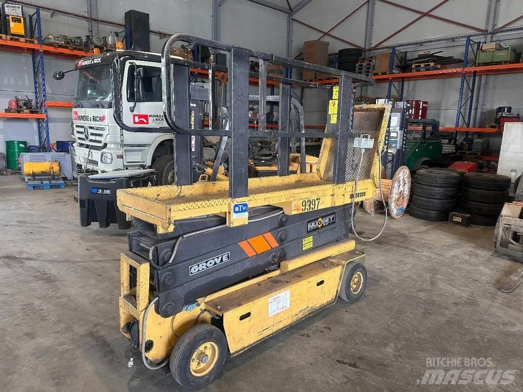 Grove SM2633E Підйомники-ножиці