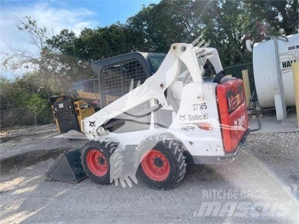 Bobcat S570 Міні-навантажувачі