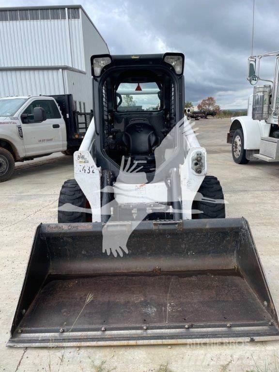 Bobcat S570 Міні-навантажувачі