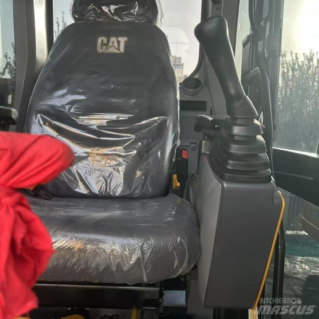 CAT 336GC Гусеничні екскаватори