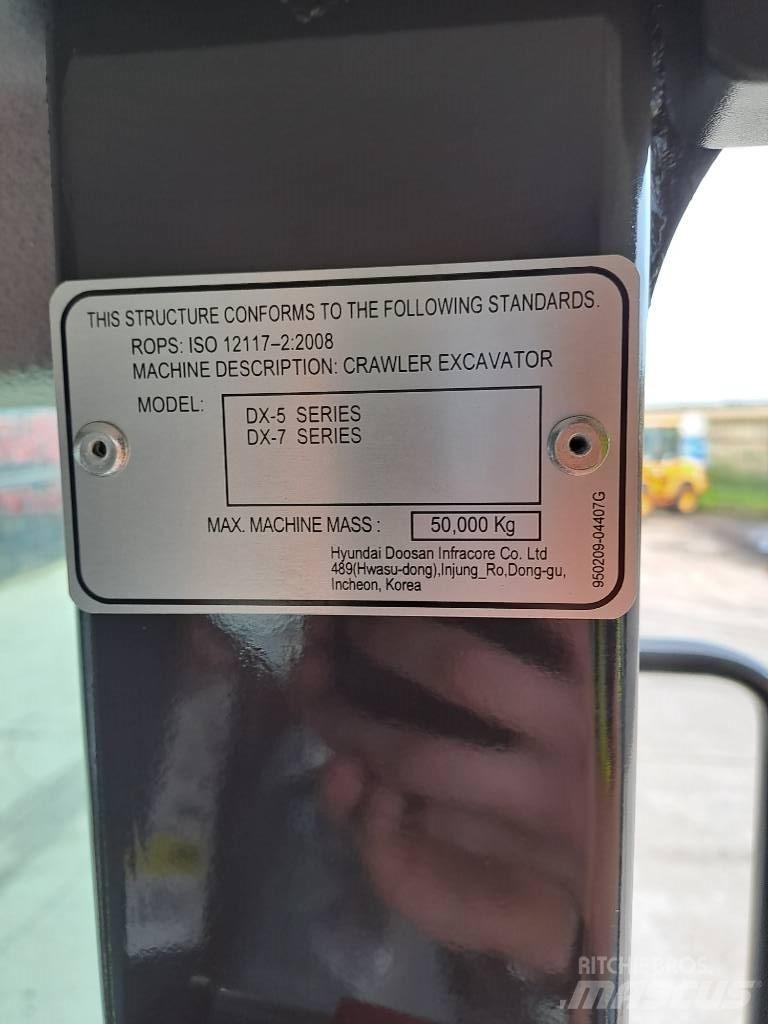 Develon DX360LC-7M Гусеничні екскаватори