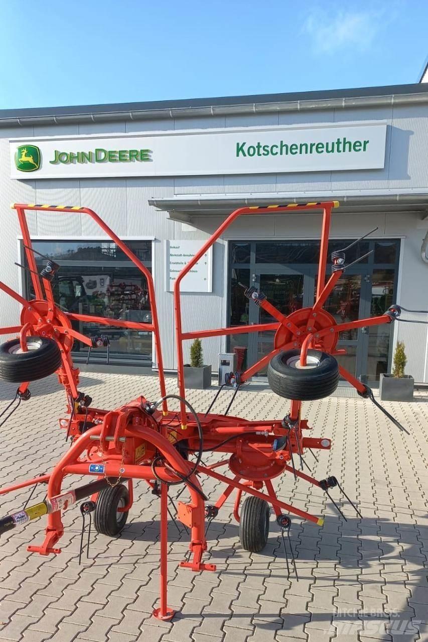 Kuhn GF 422 Граблі і сінозворушувачі