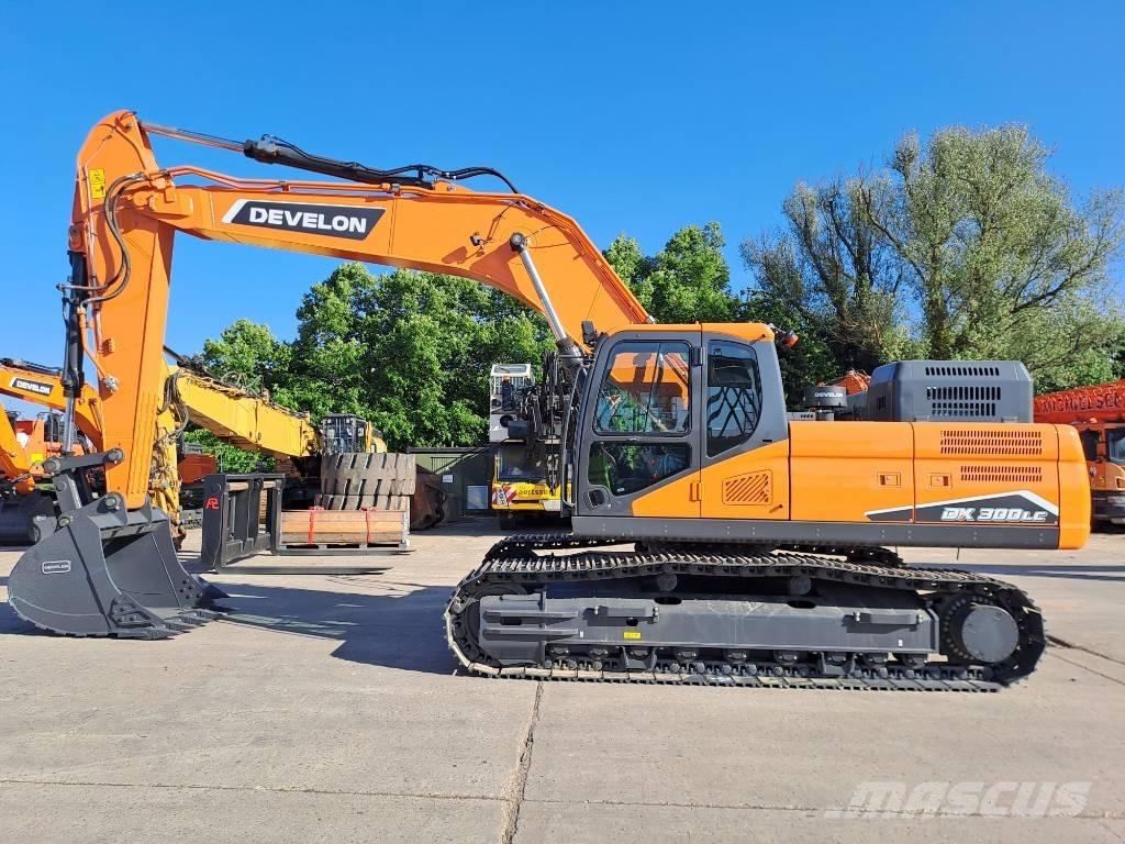 Doosan DX300LC-7M Гусеничні екскаватори