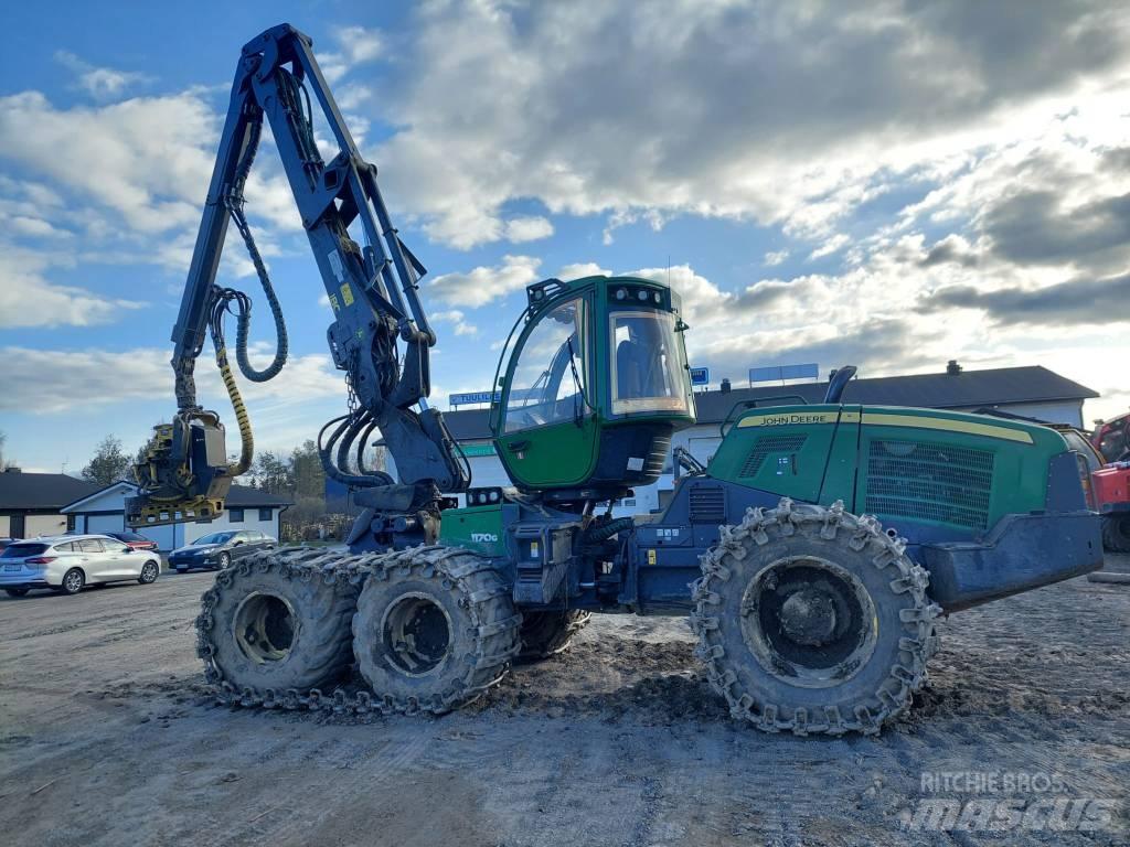 John Deere 1170G Харвестери